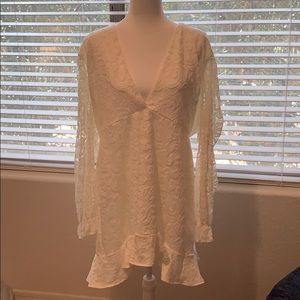 Lace Mini White Dress (NEVER WORN)